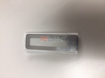 Etiqueta Antihurto Adhesiva RF 8,2Mhz - 19x65 (Cosmetica) RF - Caja 1000 unidades